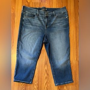 Torrid cropped jegging high rise skinny size 22 plus size